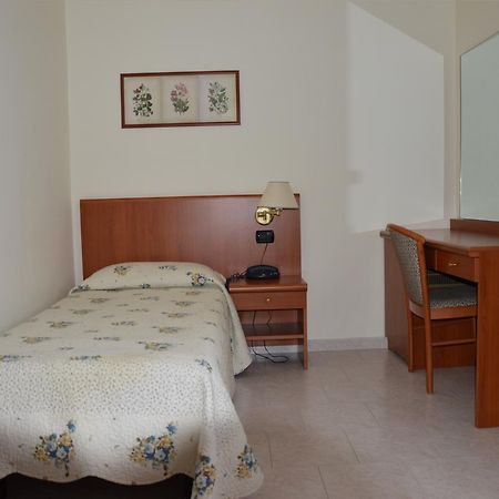 Hotel Rosamarina San Giovanni Rotondo Luaran gambar