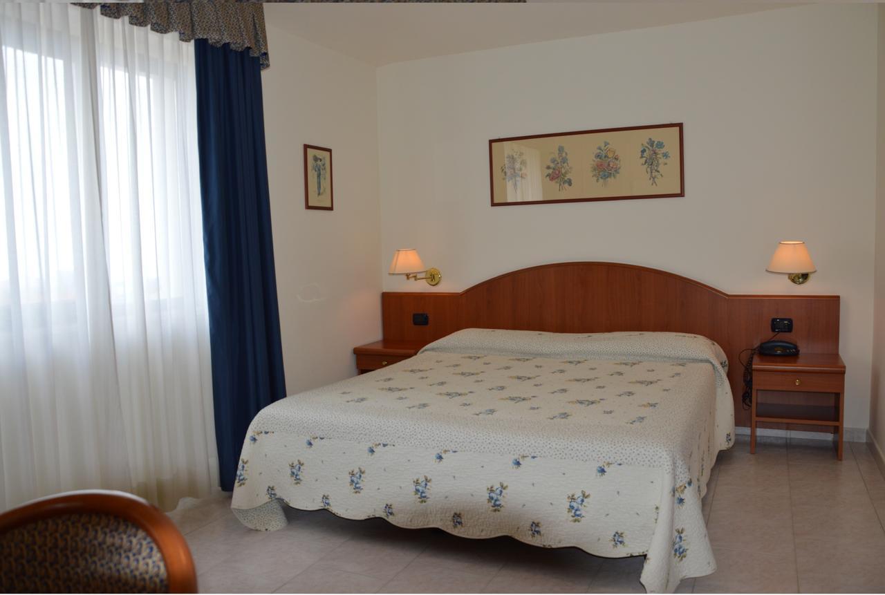 Hotel Rosamarina San Giovanni Rotondo Luaran gambar